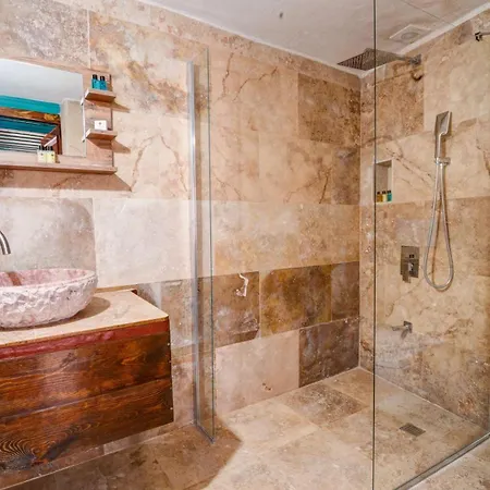 La Vie Cappadocia Cave *