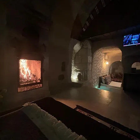 La Vie Cappadocia Cave 酒店 内夫谢希尔